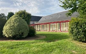 Hotel Les Voisins Beaucemaine